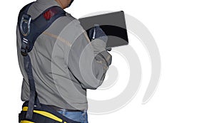 WorkerÃ¢â¬â¹s withÃ¢â¬â¹handÃ¢â¬â¹ holdingÃ¢â¬â¹ tabletÃ¢â¬â¹ isolatedÃ¢â¬â¹ onÃ¢â¬â¹ whiteÃ¢â¬â¹ backgroundÃ¢â¬â¹ photo